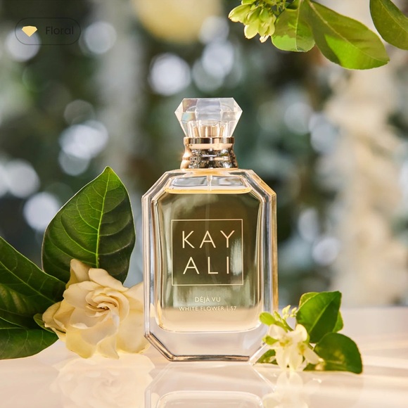 KAY ALI Déjà Vu White Flower -57 Eau De Perfume NWT - Picture 2 of 9
